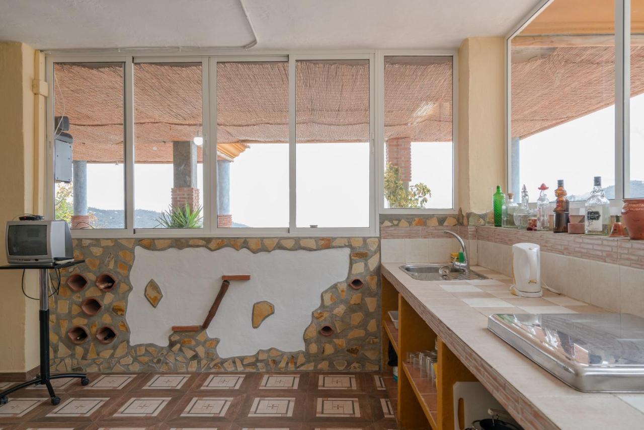 Cortijo La Encina Villa Sayalonga Eksteriør bilde